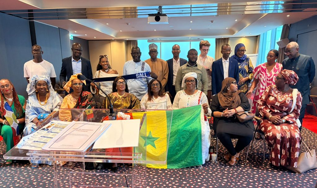 Conference-de-Geneve-des-soutien-de-Macky-Sall-1024x608.jpeg?wsr